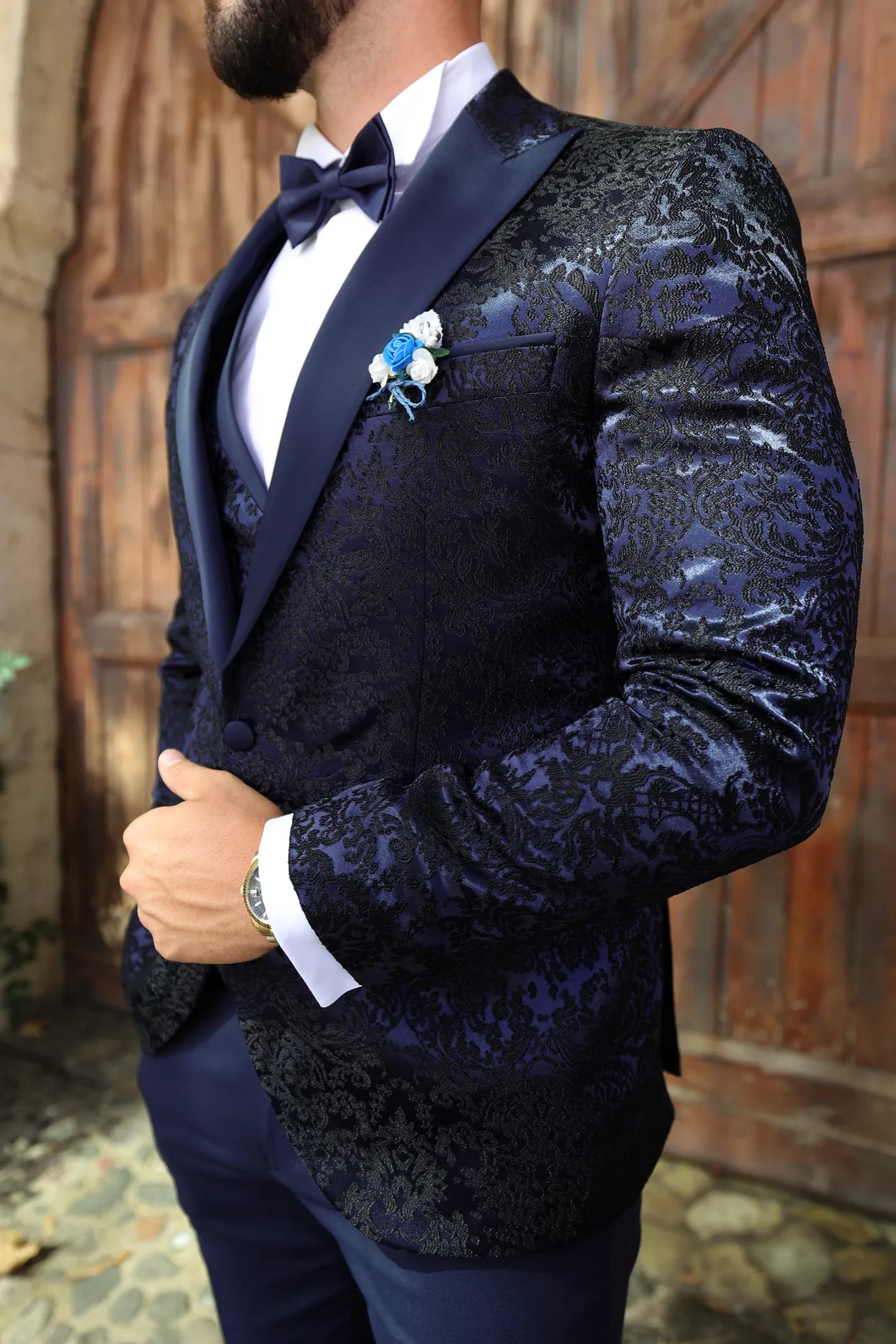 kostum ceremonial me design blu – foto 2